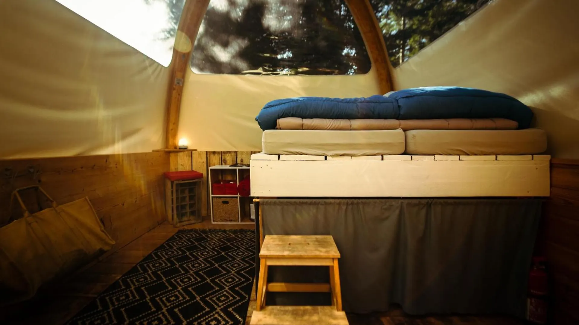 Eco Bivouac Village Igloos Annecy - Le Semnoz - A 20 Minutes D'Annecy